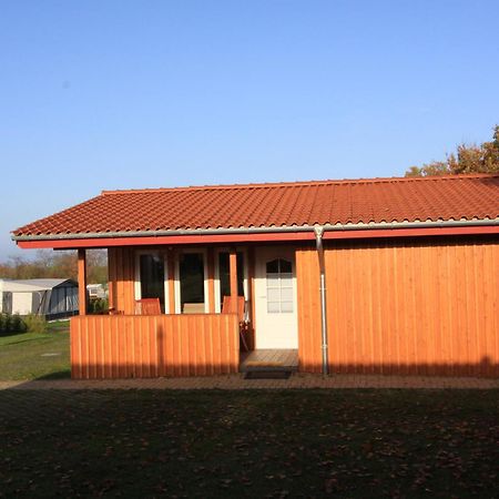 Ferienhaus Campingpark Waldesruh Behrensdorf Екстериор снимка